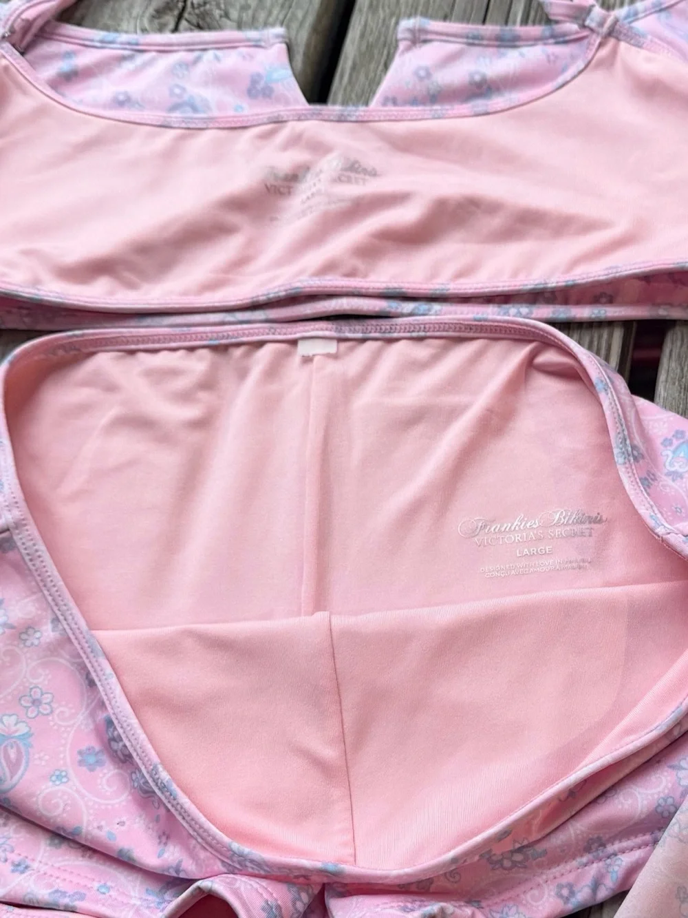 🌸 Frankies Bikinis x Victoria’s Secret Exclusive 3-Piece Swim Set -Size Large